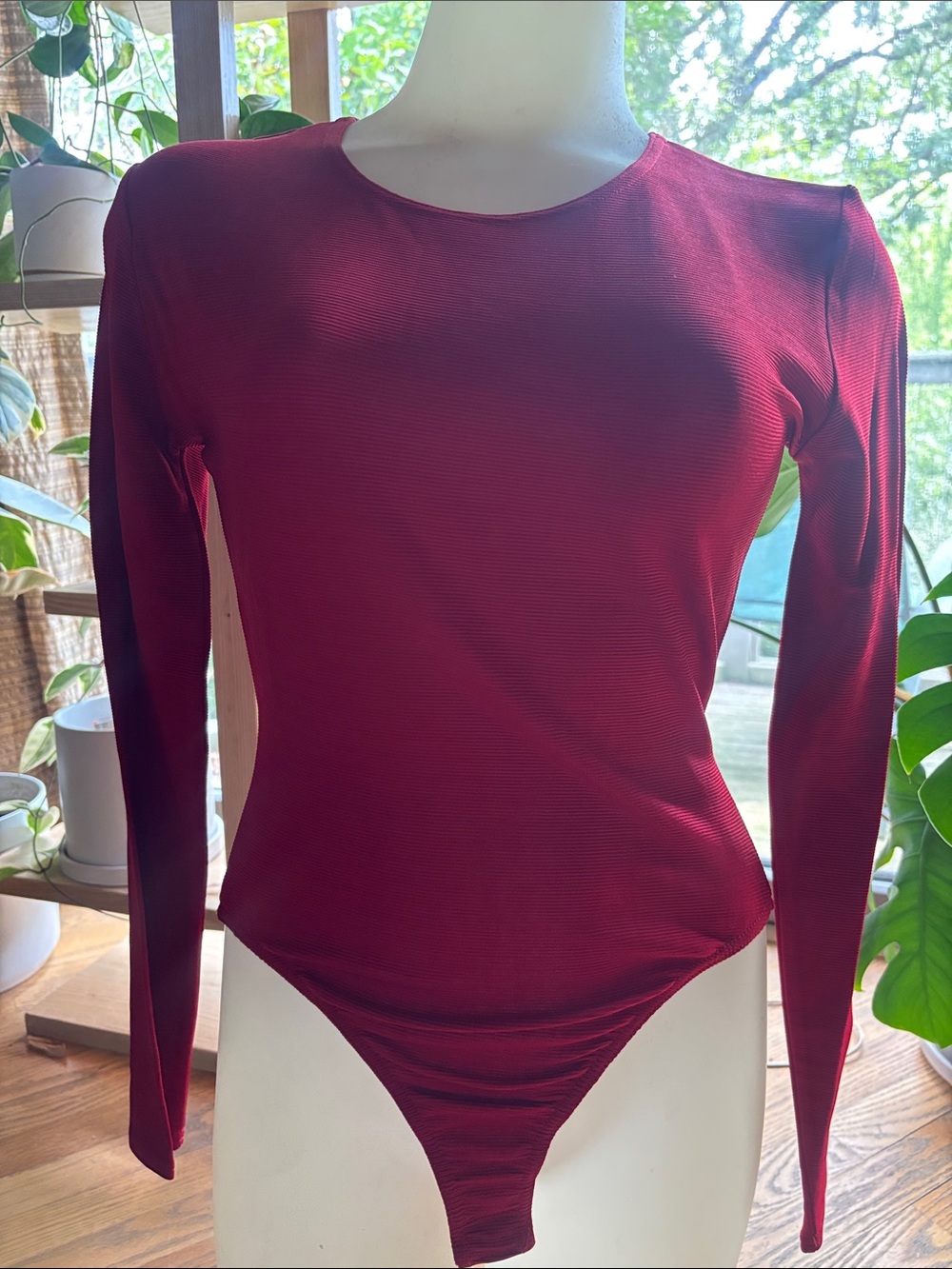 Ann Taylor Long Sleeve Wine Red Bodysuit size S